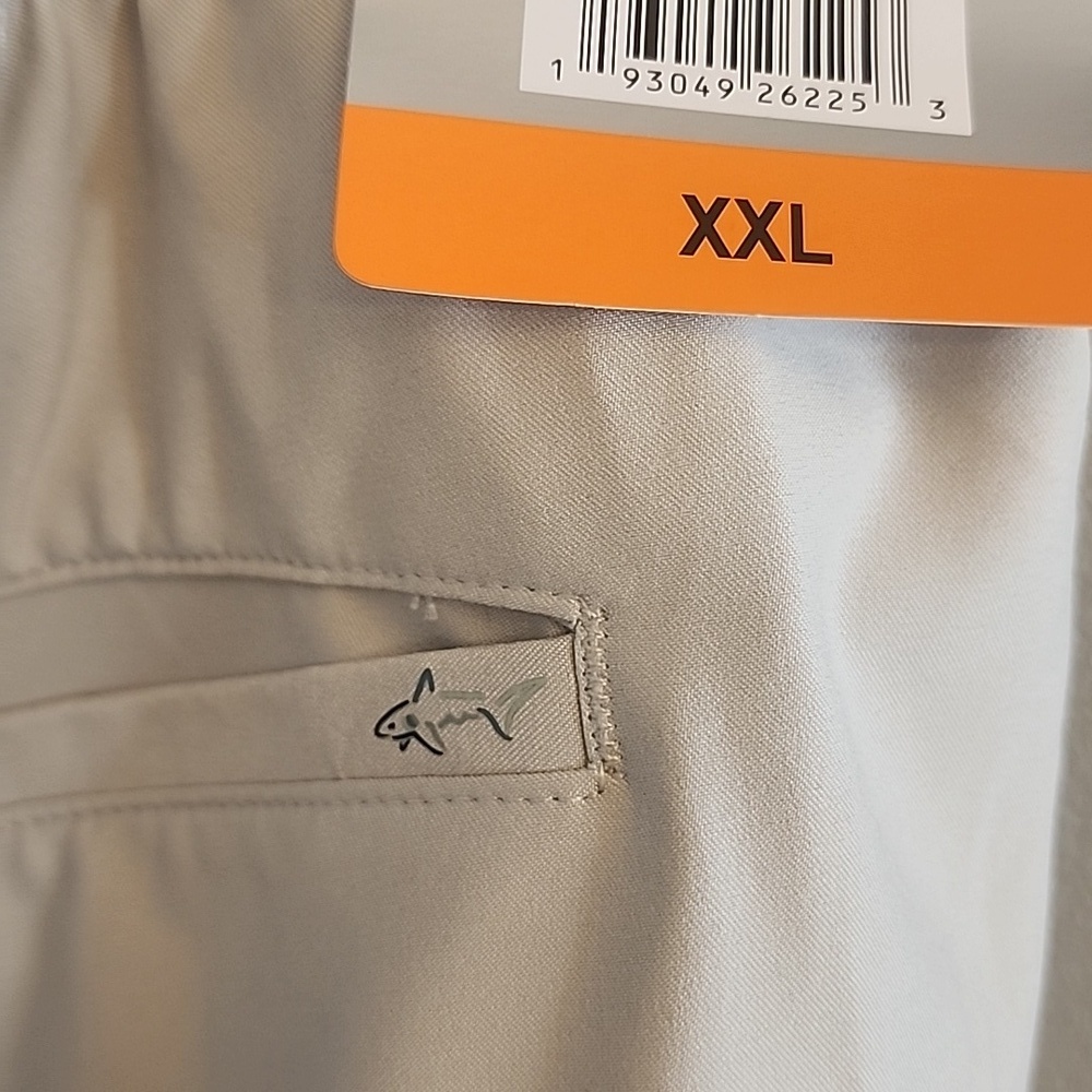 NWT Mens Greg Norman Beige All Day Comfort Shorts - Picture 4 of 13